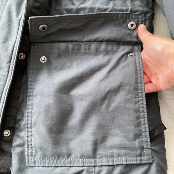 Eddie Bauer insulated winter coat - Picture 2 of 7